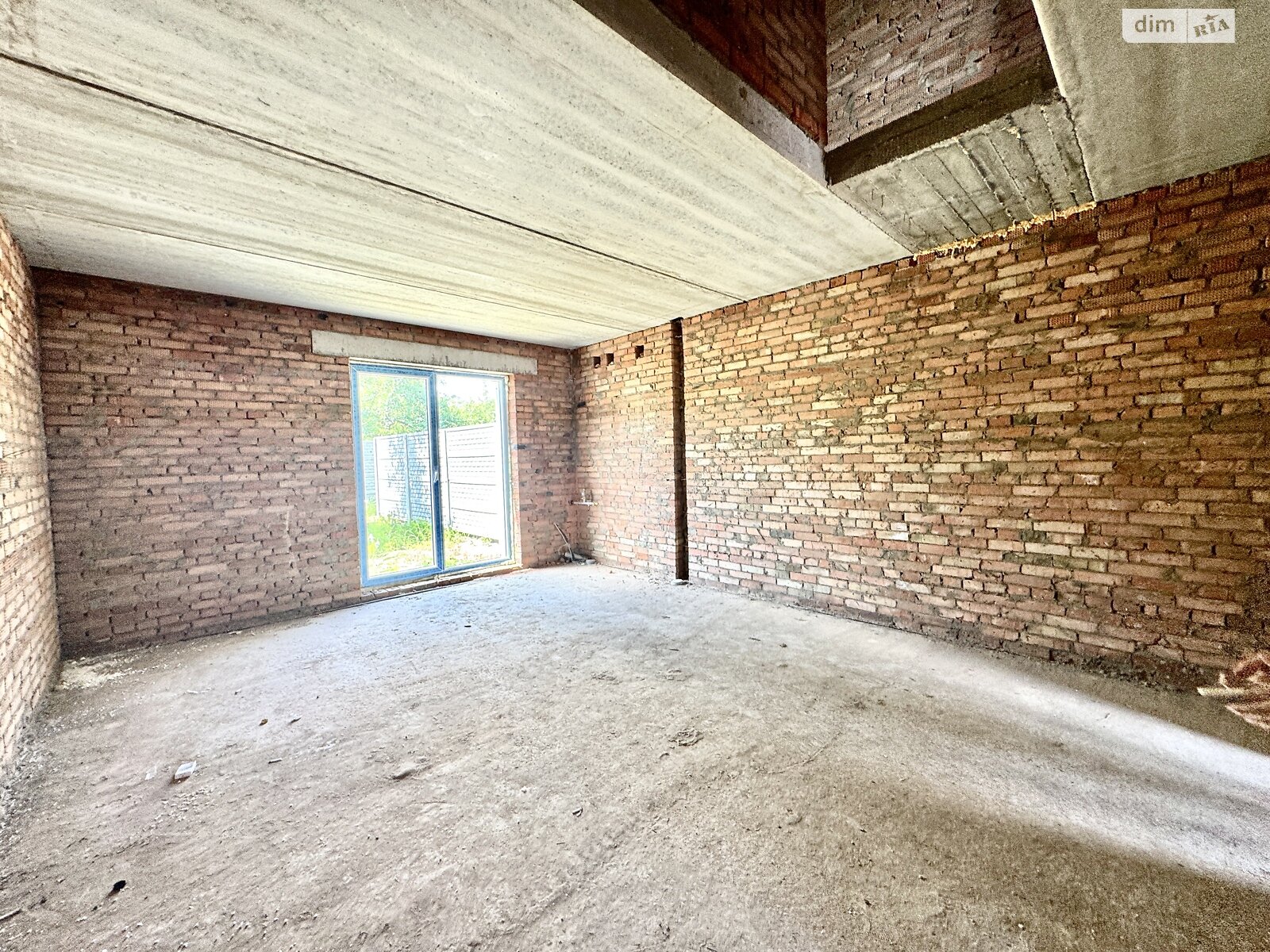 Обʼєкт нерухомості: 2 КІМ. ТАУНХАУС, ПЛОЩА - 60 м², ЦІНА - 32 000 $
, вул. Богдана Хмельницького — HUBTRUST, Вінниця