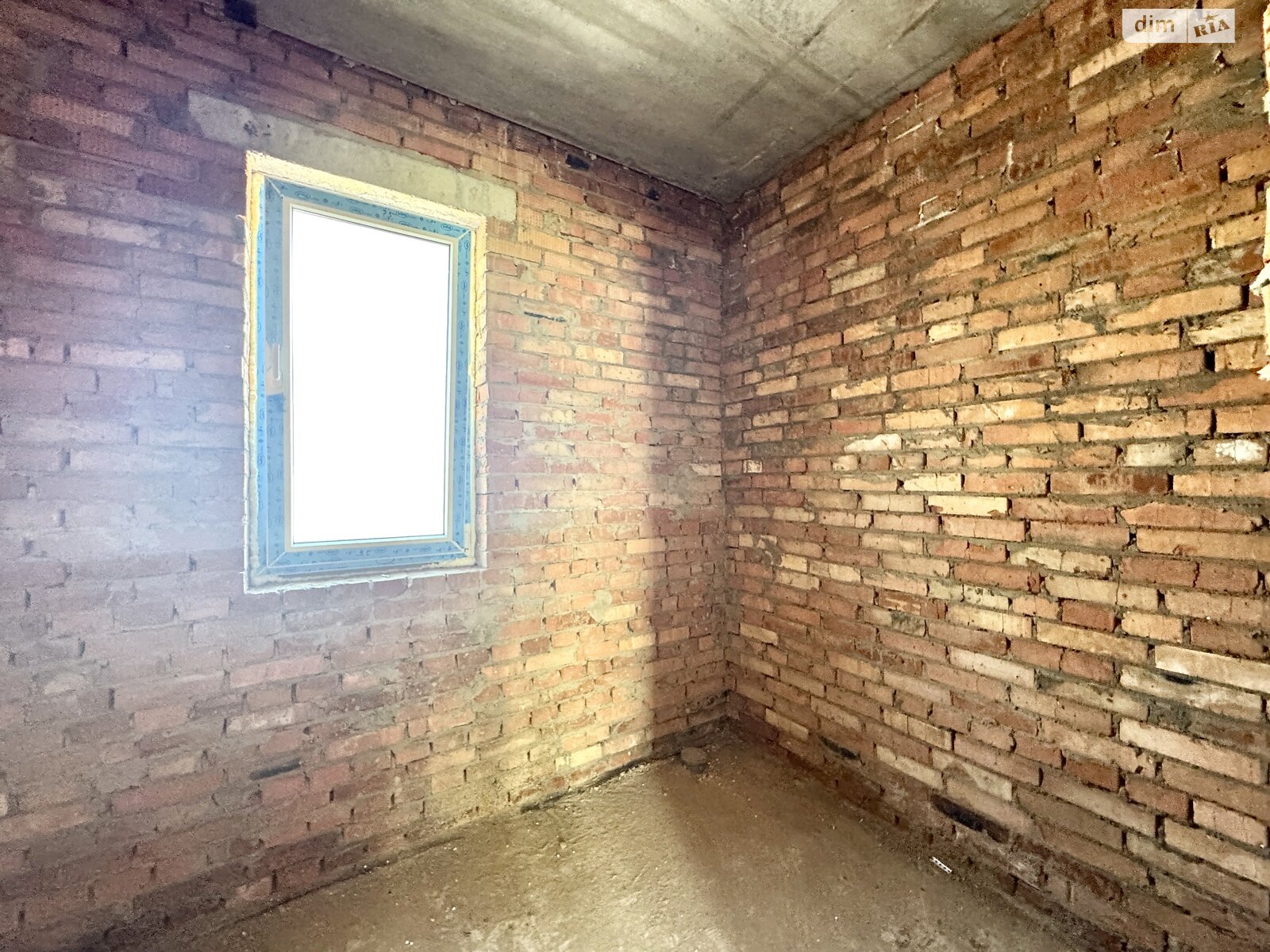 Обʼєкт нерухомості: 2 КІМ. ТАУНХАУС, ПЛОЩА - 60 м², ЦІНА - 32 000 $
, вул. Богдана Хмельницького — HUBTRUST, Вінниця